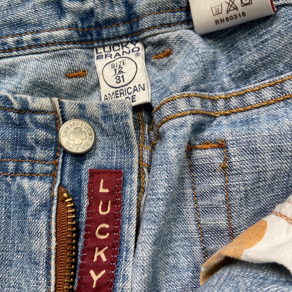 Lucky jeans